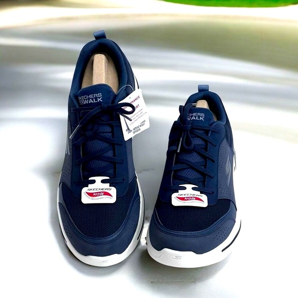 New! Mens Skechers Ultra Go Arch Fit Walking Shoes 11.5 Lace Up Sneakers Navy - Picture 13 of 13